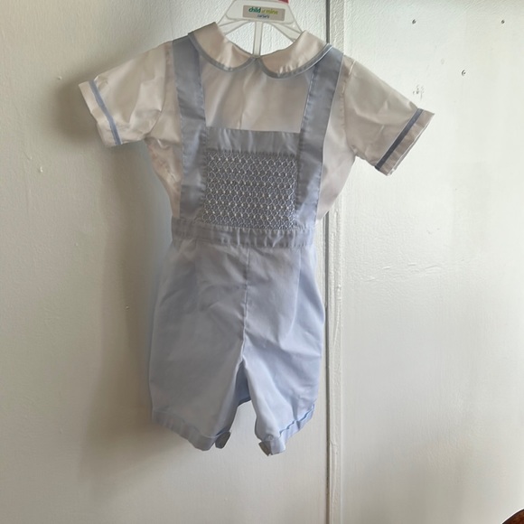 Feltman Brothers Other - 2 pc Smocked Romper